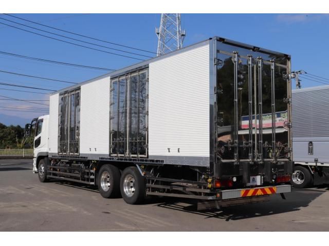 Mitsubishi GREAT 2017-10 8332057-2