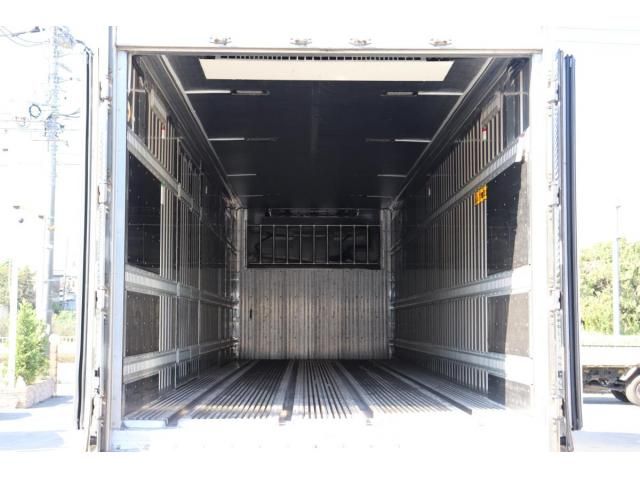 Mitsubishi GREAT 2017-10 8332057-5