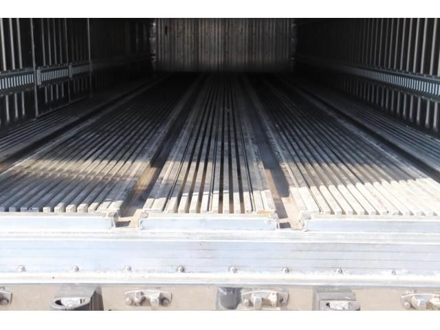 Mitsubishi GREAT 2017-10 8332057-6