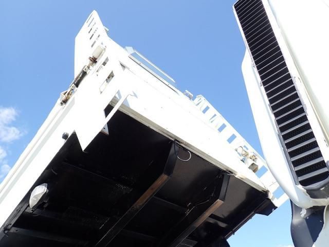 Mitsubishi GREAT 2020-09 8332049-16