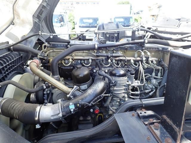 Mitsubishi GREAT 2020-09 8332049-24