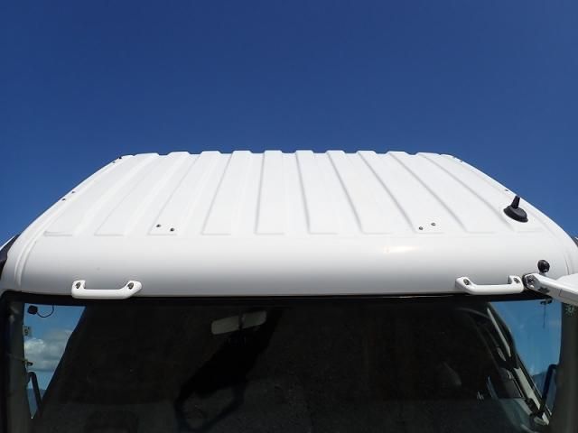 Mitsubishi GREAT 2020-09 8332049-25