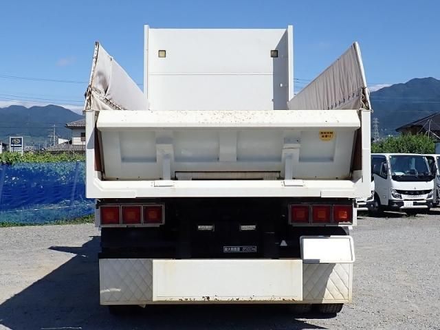 Mitsubishi GREAT 2020-09 8332049-5