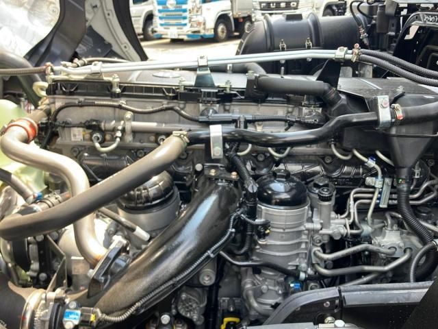 Mitsubishi GREAT 2026-04 8332043-15