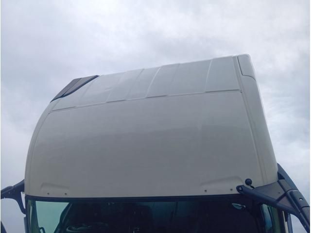 Mitsubishi GREAT 2025-05 8332044-16