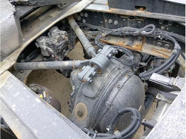Mitsubishi GREAT 2024-04 8332055-15