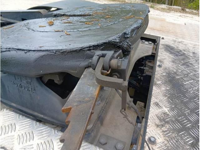 Mitsubishi GREAT 2024-04 8332055-21