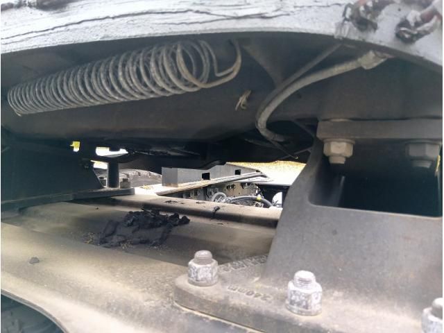 Mitsubishi GREAT 2024-04 8332055-23