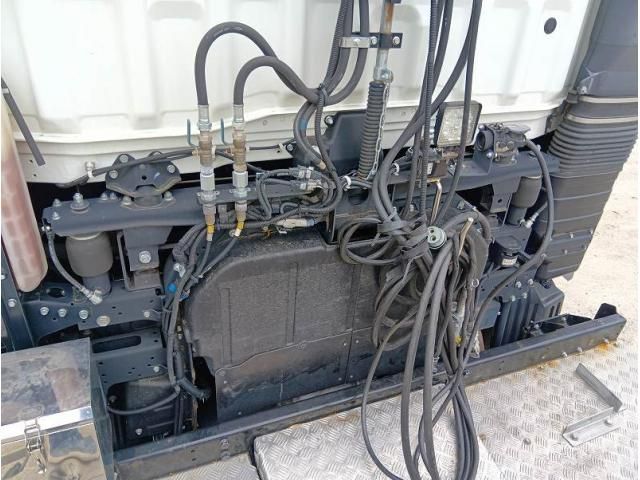 Mitsubishi GREAT 2024-04 8332055-28