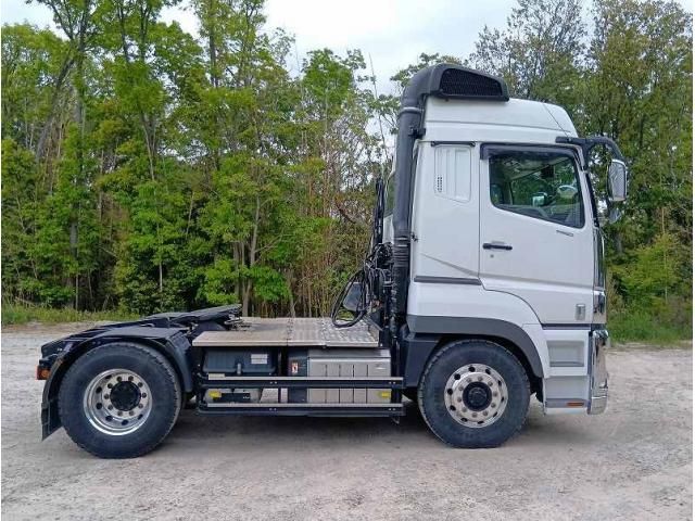 Mitsubishi GREAT 2024-04 8332055-6