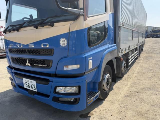 Mitsubishi GREAT 2014-11 8332071-14