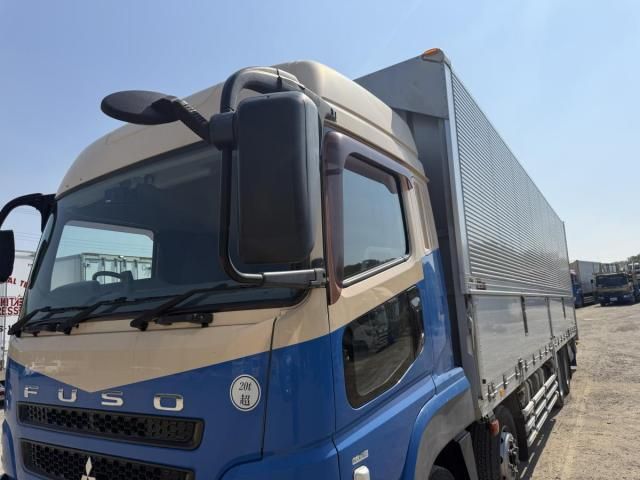 Mitsubishi GREAT 2014-11 8332071-15