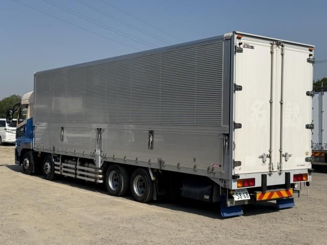 Mitsubishi GREAT 2014-11 8332071-6