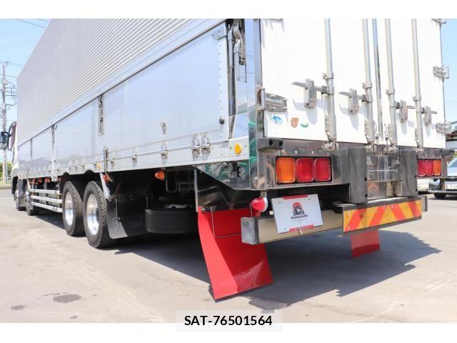 Mitsubishi GREAT 2017-03 8338060-11