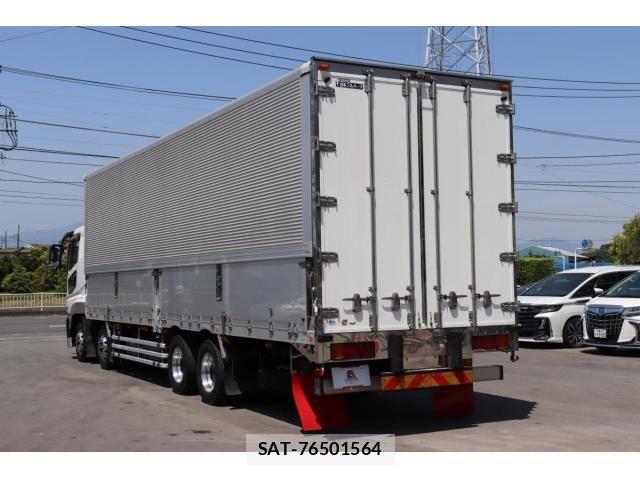 Mitsubishi GREAT 2017-03 8338060-5