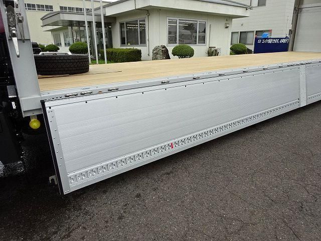 Mitsubishi GREAT 2026-05 8332029-11