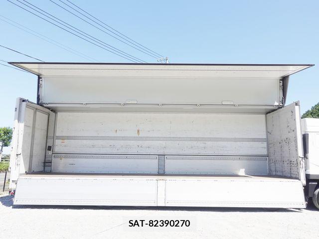 Mitsubishi GREAT 2018-08 8338061-9