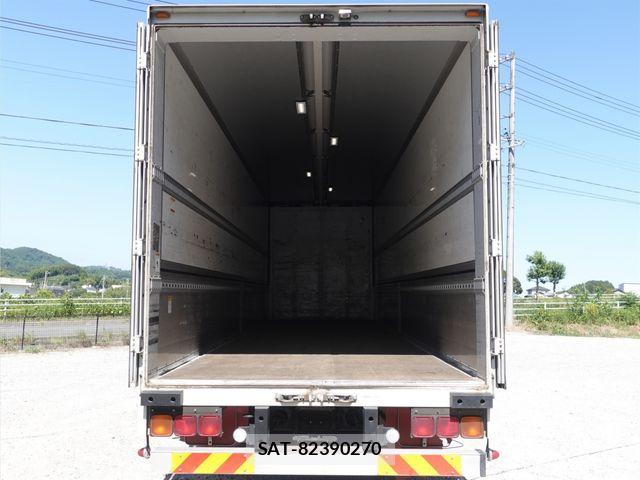 Mitsubishi GREAT 2018-08 8338061-11