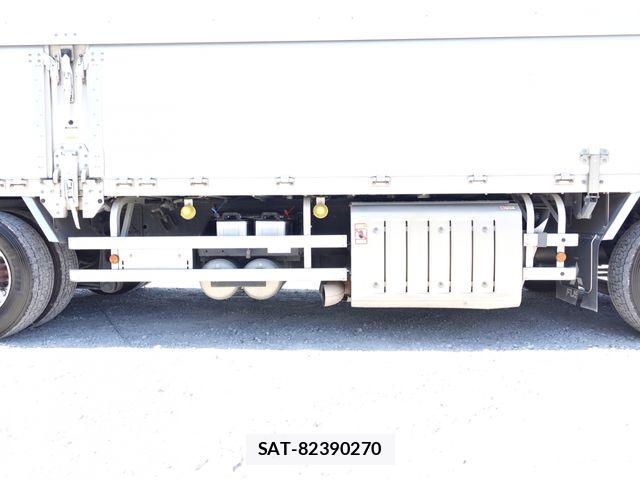 Mitsubishi GREAT 2018-08 8338061-16