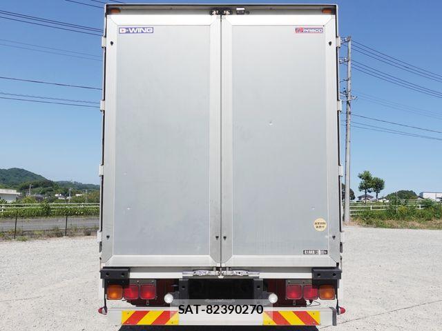 Mitsubishi GREAT 2018-08 8338061-5