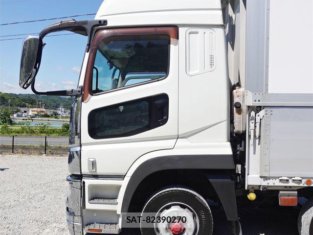 Mitsubishi GREAT 2018-08 8338061-8