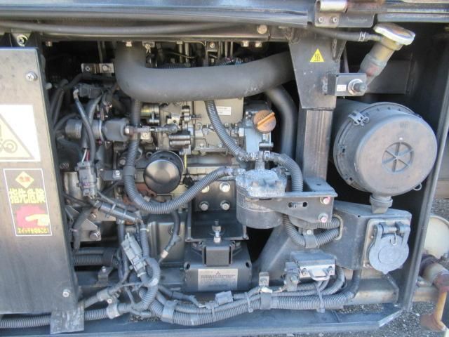 Mitsubishi GREAT 2015-07 8332066-21