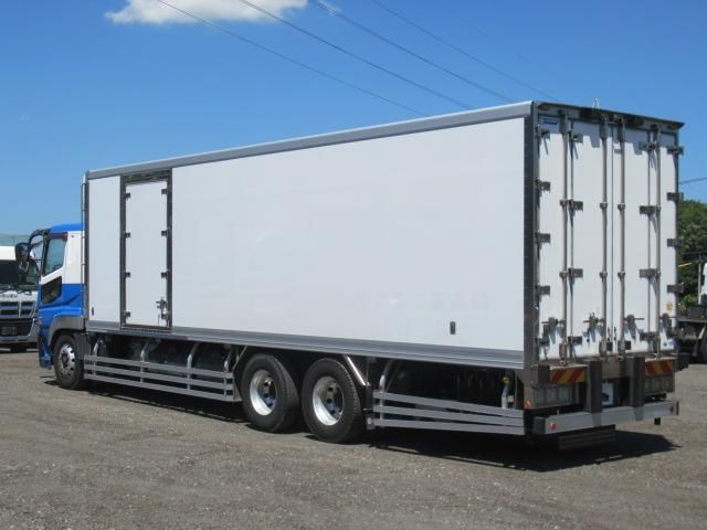 Mitsubishi GREAT 2015-07 8332066-2