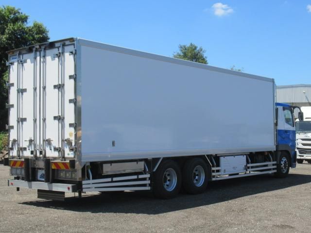 Mitsubishi GREAT 2015-07 8332066-3