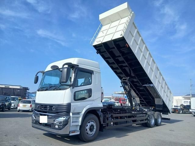 Mitsubishi GREAT 2026-04 8332030-0
