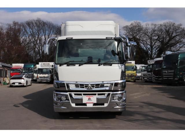 Mitsubishi GREAT 2021-01 8332048-1