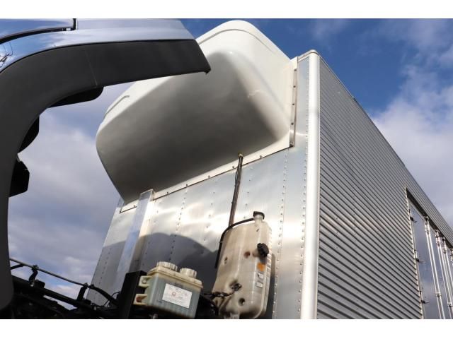Mitsubishi GREAT 2021-01 8332048-26
