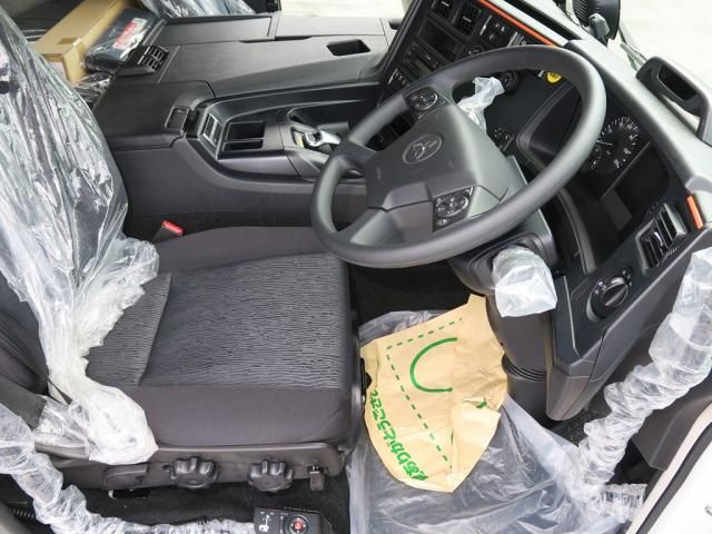 Mitsubishi GREAT 2025-11 8332045-28