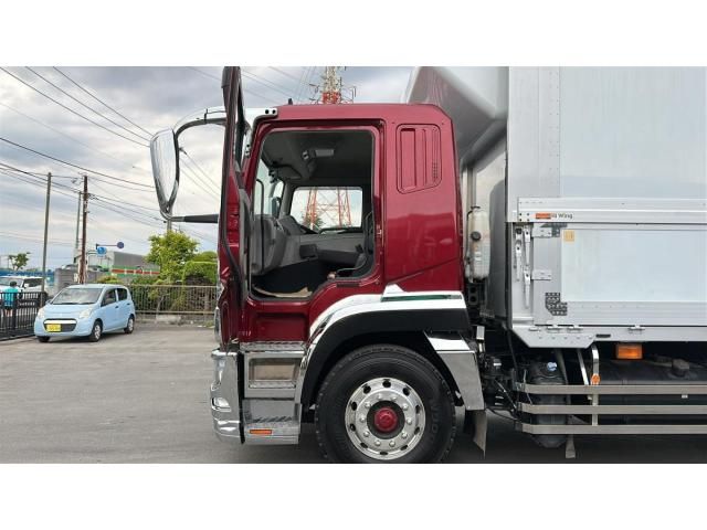 Mitsubishi GREAT 2021-06 8332027-16