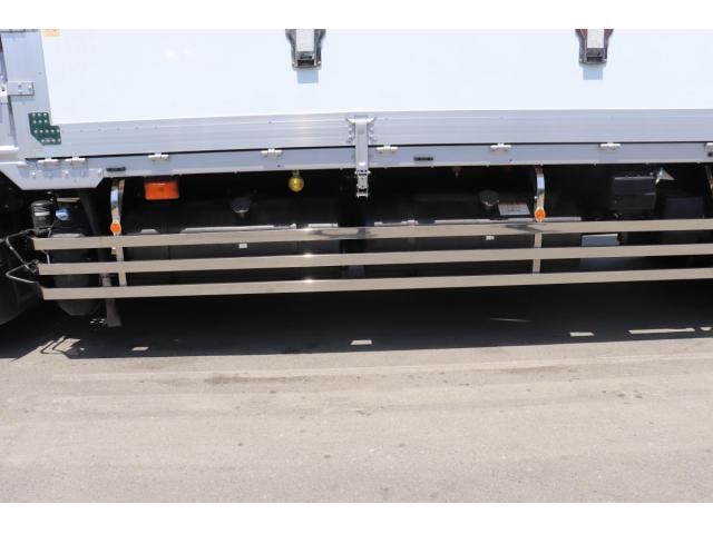 Mitsubishi GREAT 2021-06 8332027-29