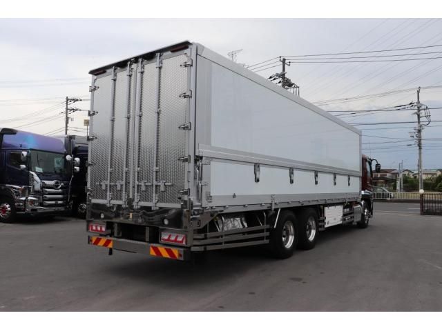 Mitsubishi GREAT 2021-06 8332027-4