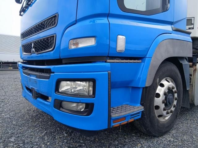 Mitsubishi GREAT 2012-04 8332060-17