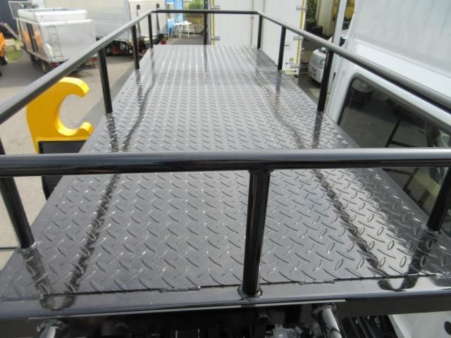 Mitsubishi GREAT 2026-04 8332040-26