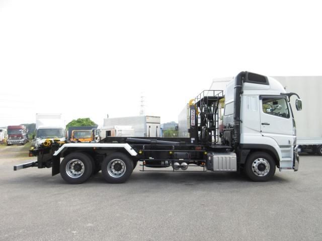 Mitsubishi GREAT 2026-04 8332040-5
