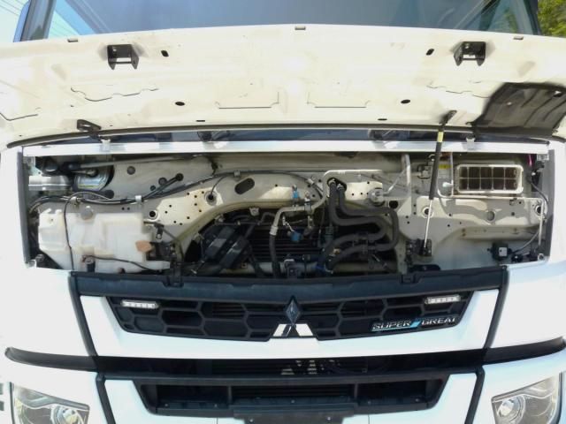 Mitsubishi GREAT 2019-07 8332056-7
