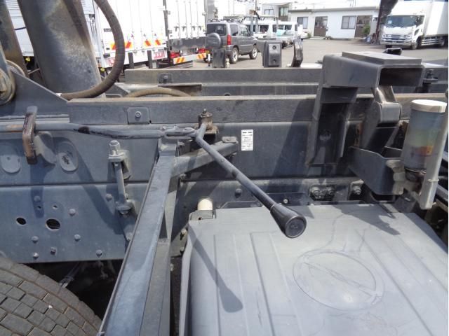Mitsubishi GREAT 2021-04 8332052-13