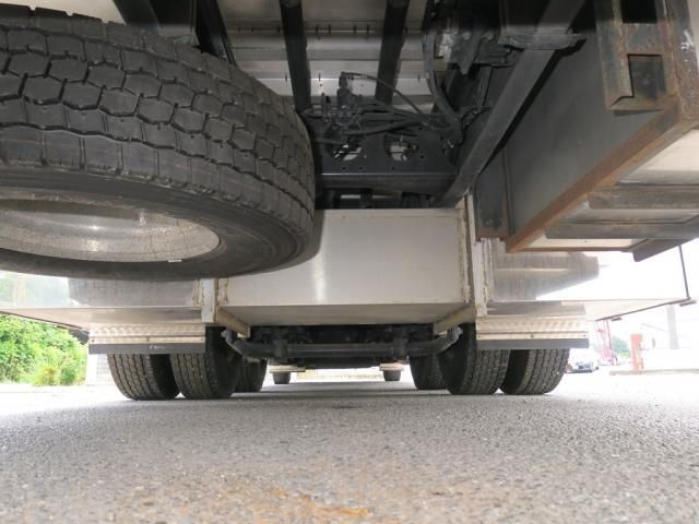 Mitsubishi GREAT 2018-02 8332058-22