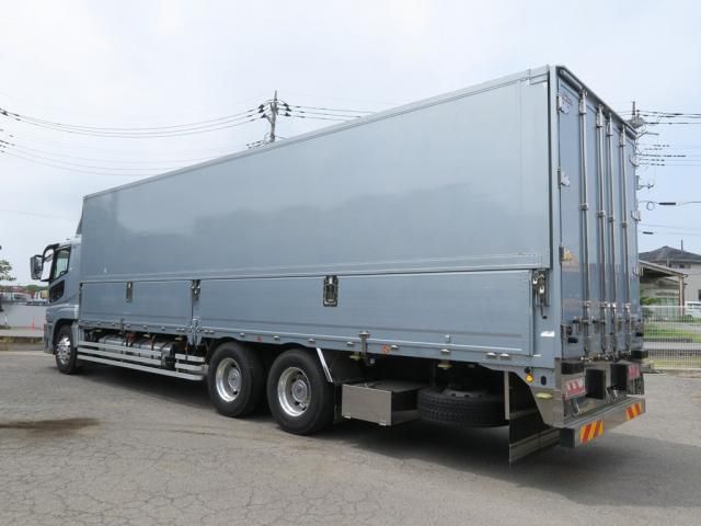 Mitsubishi GREAT 2018-02 8332058-2