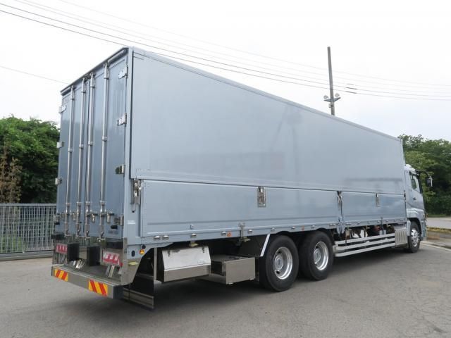 Mitsubishi GREAT 2018-02 8332058-3