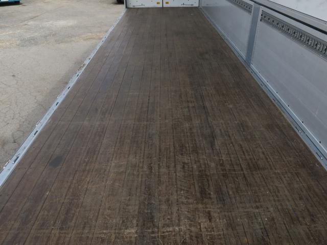 Mitsubishi GREAT 2018-02 8332058-7