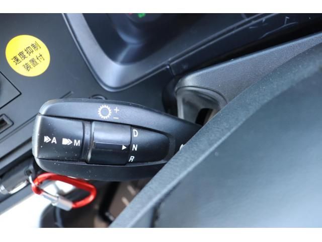Mitsubishi GREAT 2022-10 8332047-15