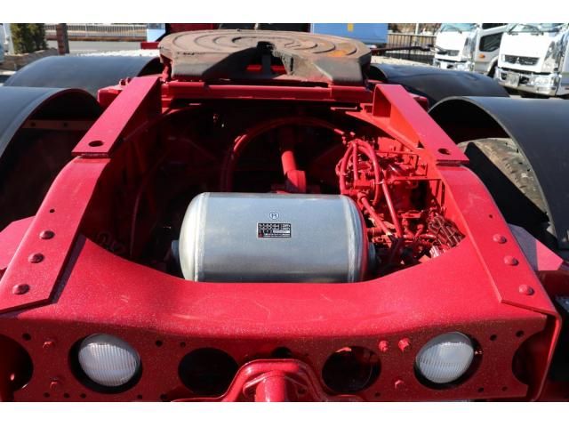 Mitsubishi GREAT 2022-10 8332047-19