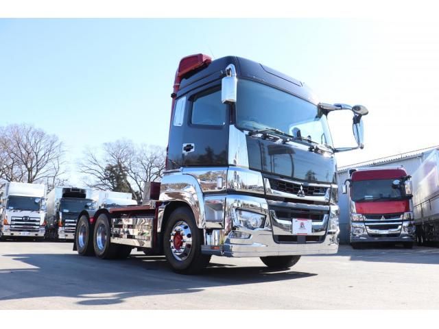 Mitsubishi GREAT 2022-10 8332047-2