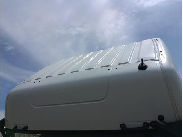 Mitsubishi GREAT 2023-01 8332031-9