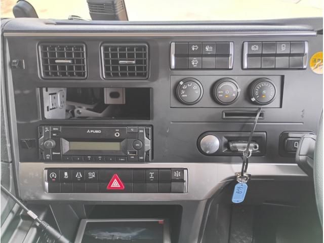 Mitsubishi GREAT 2023-01 8332031-25