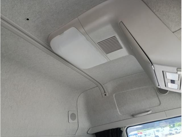 Mitsubishi GREAT 2023-01 8332031-27